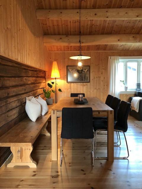 Svenskveien 23B Villa Roros Luaran gambar